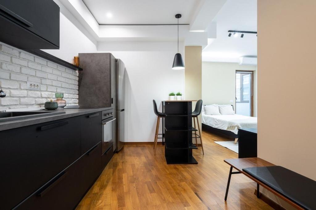 Wonderful Victorie Apartment Bukarest Exterior foto